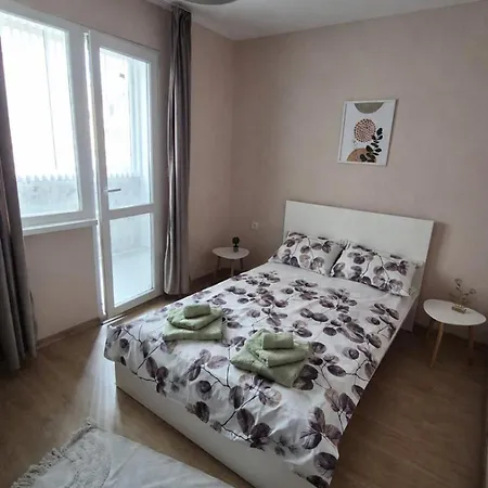 Lejlighed Two Bedroom - Niki Burgas City